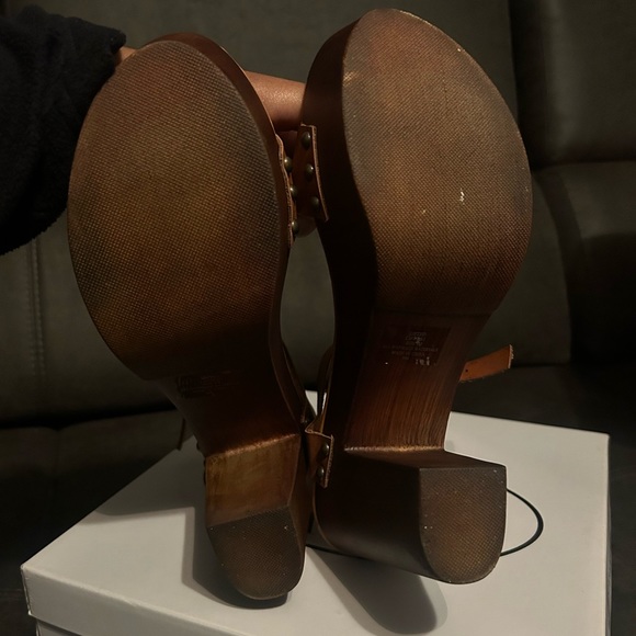 Steven Madden Lifted Cognac - Picture 3 of 6